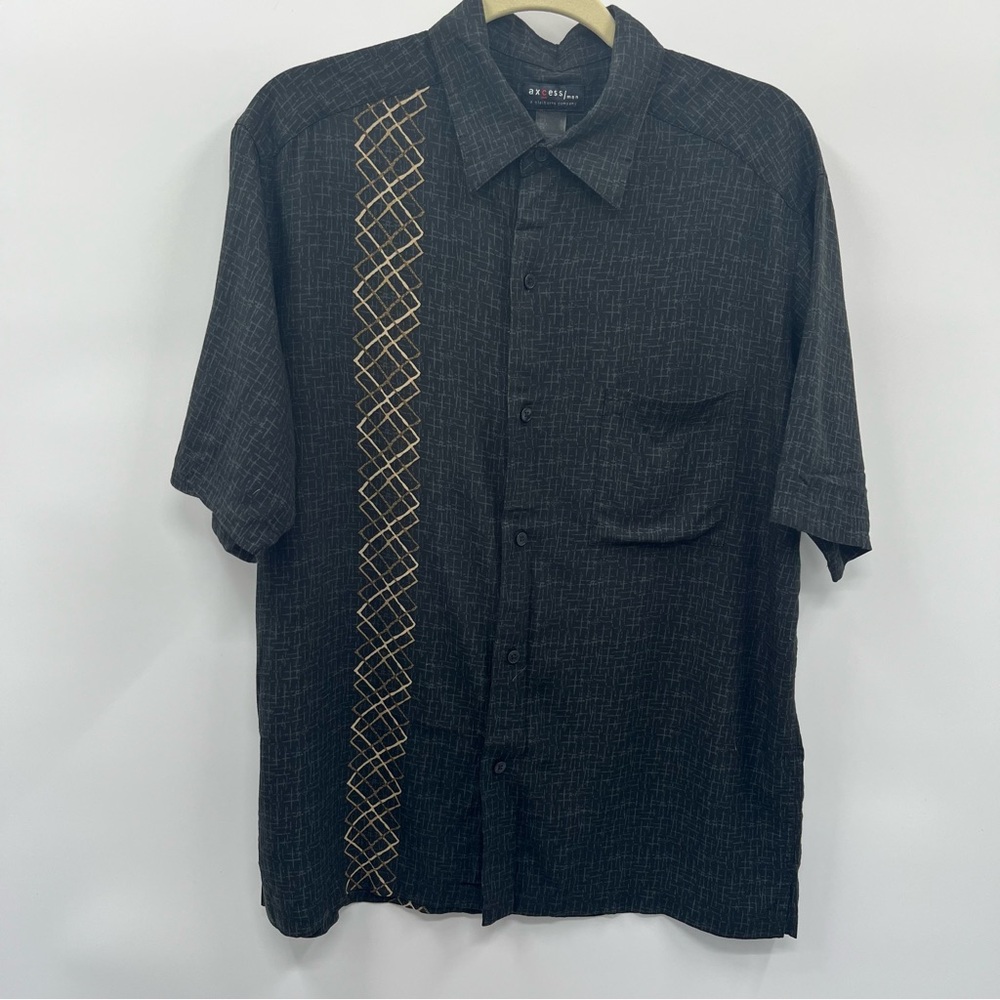 A Claibornes Company Men's Black Shirt with Gold Accents